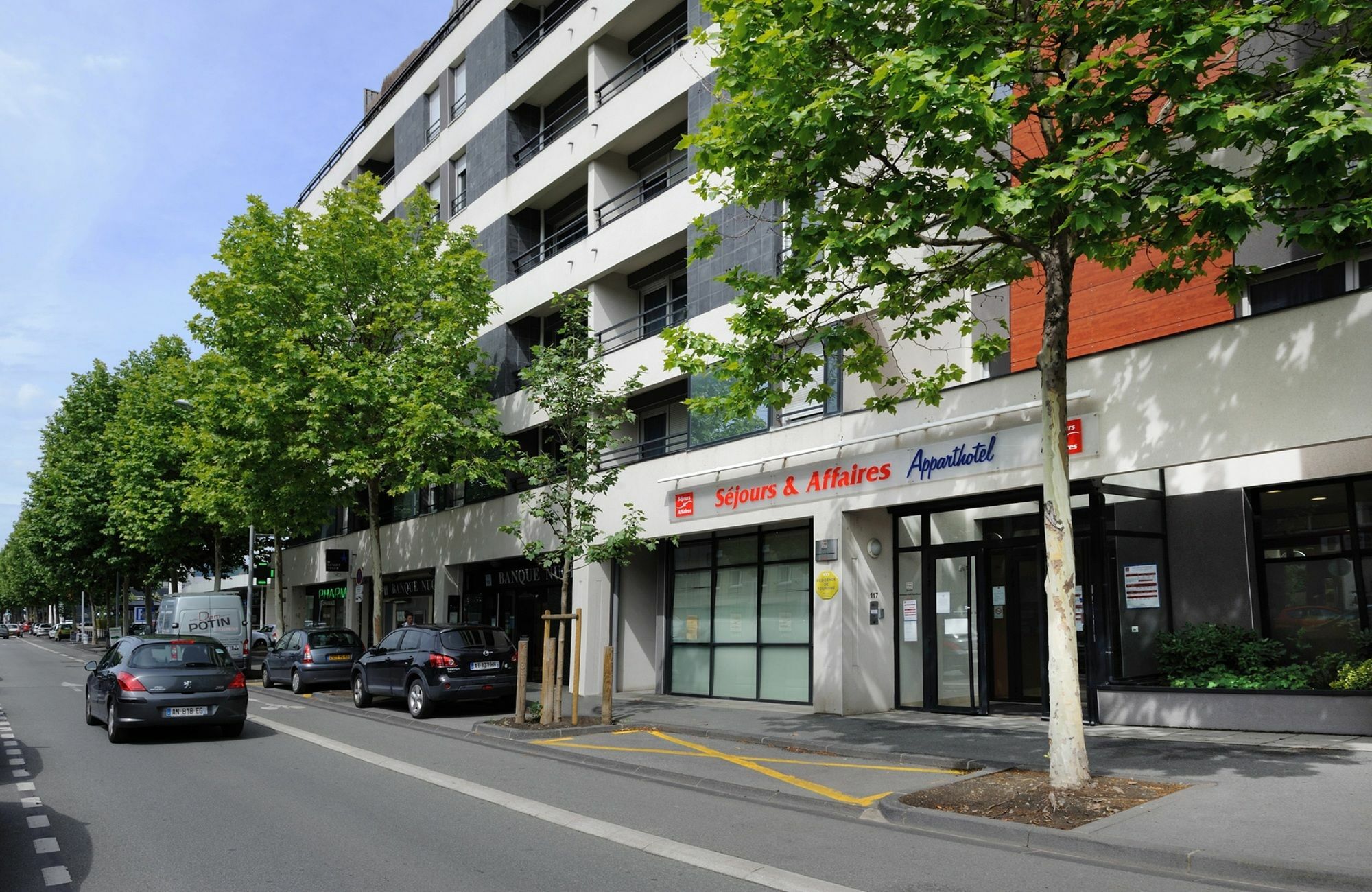 Sejours & Affaires Clermont Ferrand Park Republique Aparthotel Kültér fotó